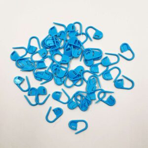 Plastic Crochet Clip (50Pcs) - Blue