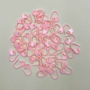 Plastic Crochet Clip (50Pcs) - Pink